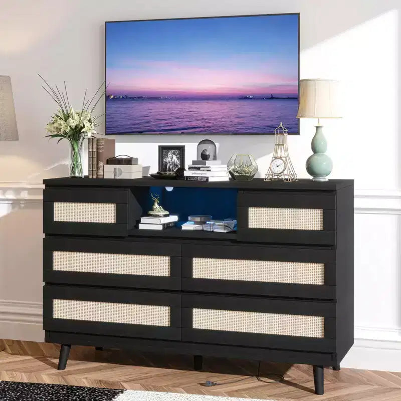 Commode à 6 tiroirs en rotin pour chambre à coucher, commode de chambre moderne en bois avec prises de courant, commode de 120 cm de large en rotin avec lumière LED, meuble TV