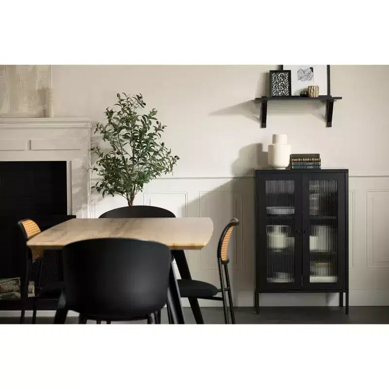 Meuble de rangement décoratif noir de 21,5 po de large : Cadre en métal, 3 tablettes, assemblage par un adulte requis