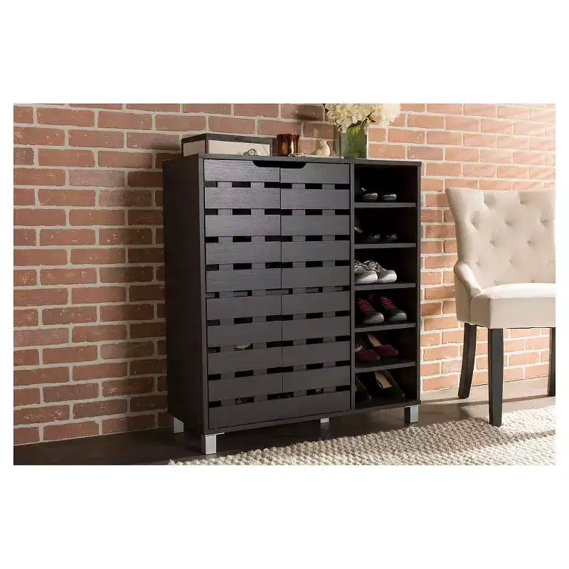 Meuble à chaussures Shirley en bois moderne et contemporain à 2 portes avec étagères ouvertes - Brun foncé - : Finition Espresso, cadre en métal, 10 compartiments