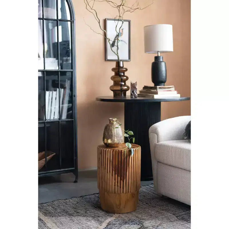 Meuble de Rangement Décoratif Noir 193 cm de Haut avec Arc: Cadre en Fer, Surface en Verre, Étagères Fixes