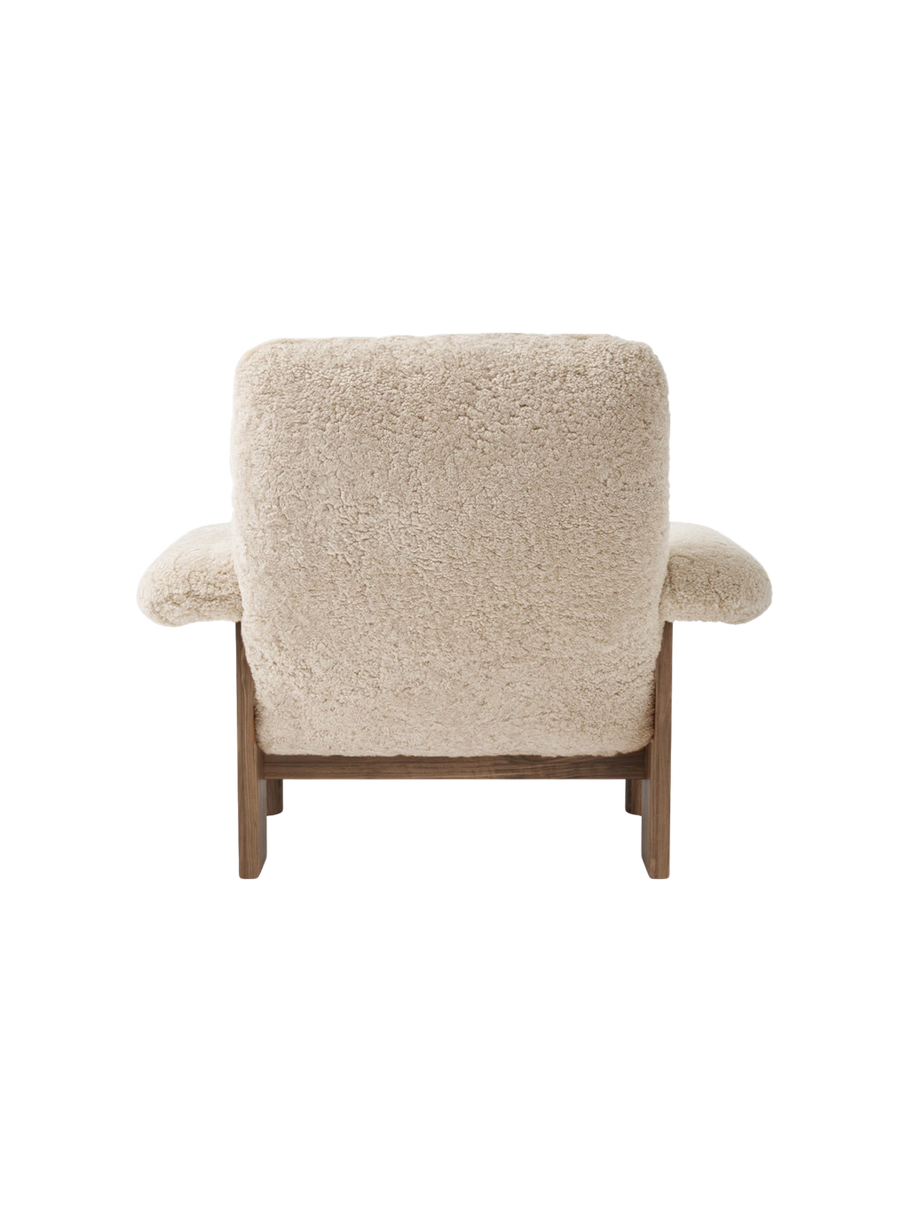 Fauteuil scandinave mi-siècle à dossier haut en peau de mouton avec accoudoirs exagérés pour salon et chambre