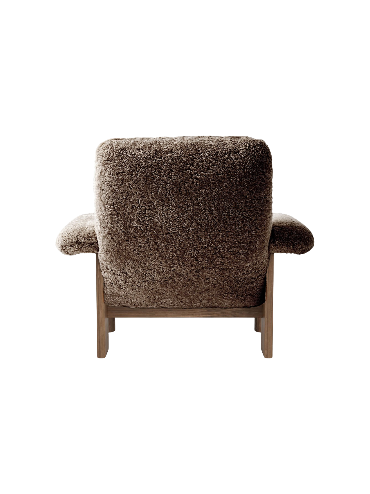 Fauteuil scandinave mi-siècle à dossier haut en peau de mouton avec accoudoirs exagérés pour salon et chambre