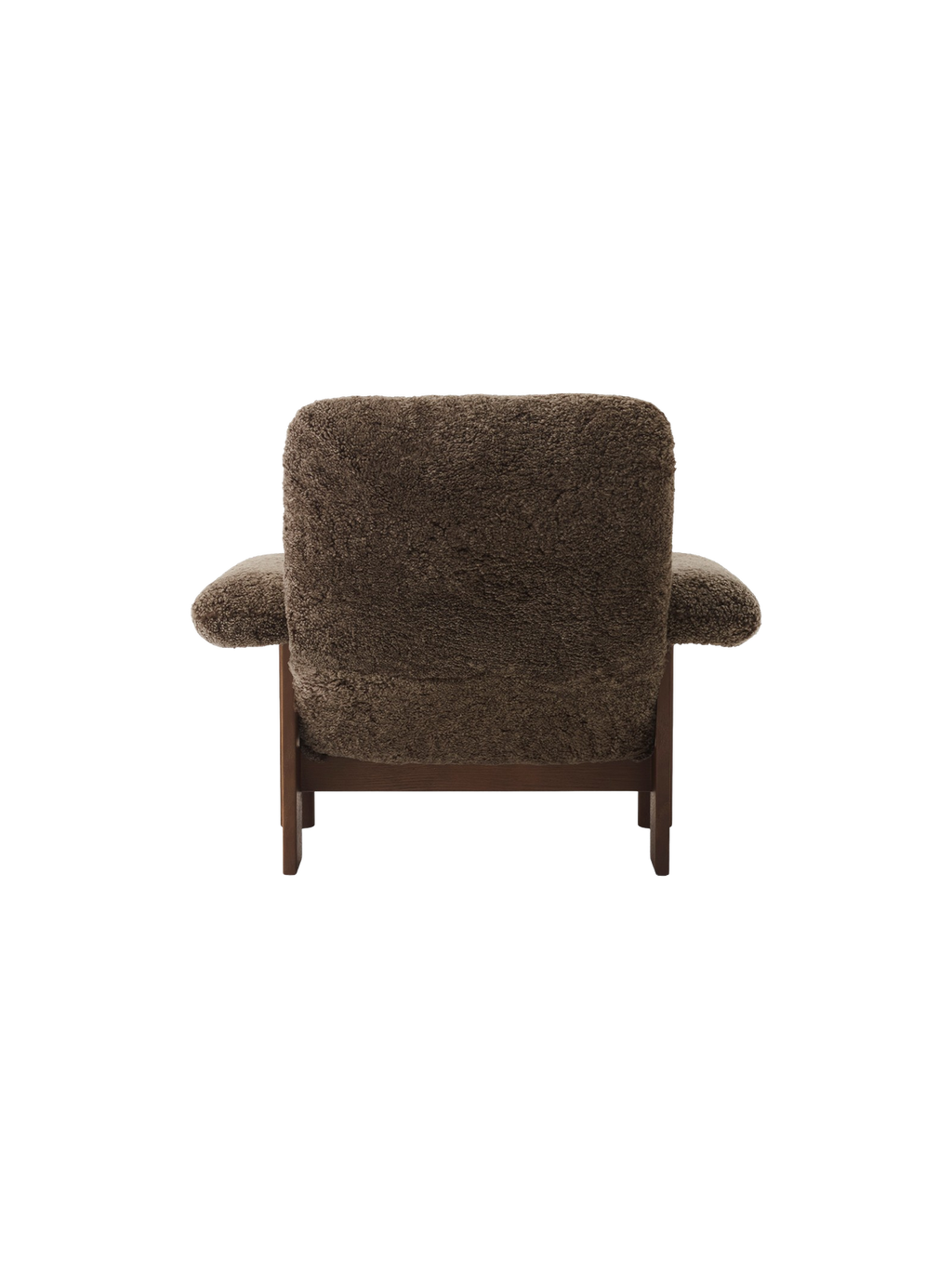 Fauteuil scandinave mi-siècle à dossier haut en peau de mouton avec accoudoirs exagérés pour salon et chambre