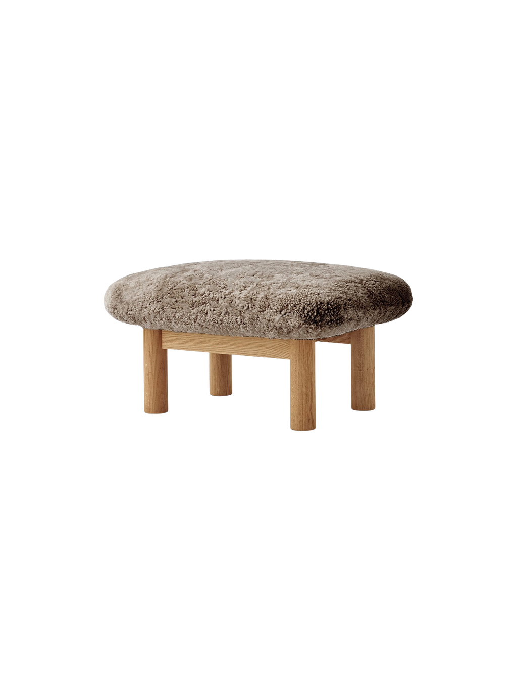 Ottoman scandinave mi-siècle en peau de mouton avec pieds cylindriques en bois pour salon et chambre