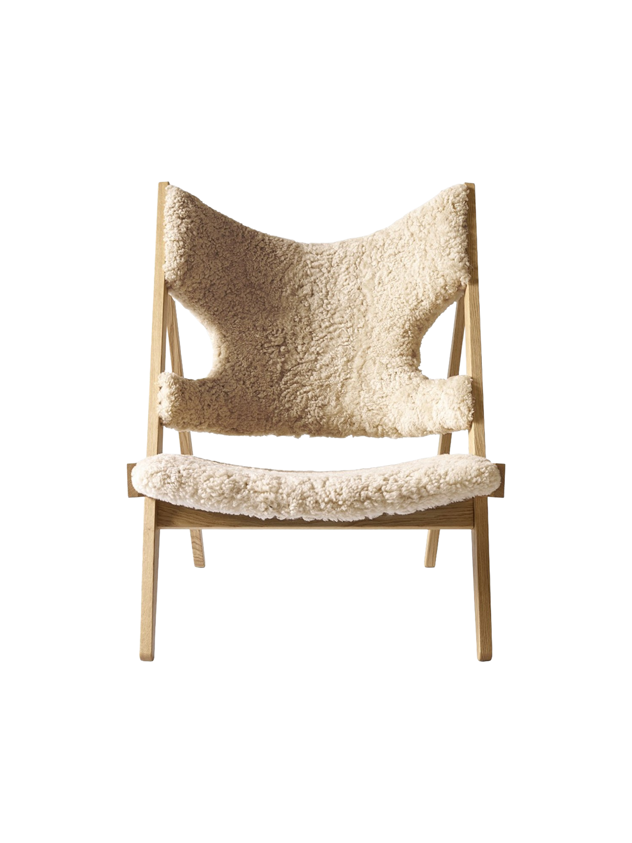 Fauteuil de salon et de chambre en peau de mouton et chêne avec découpe au niveau des accoudoirs