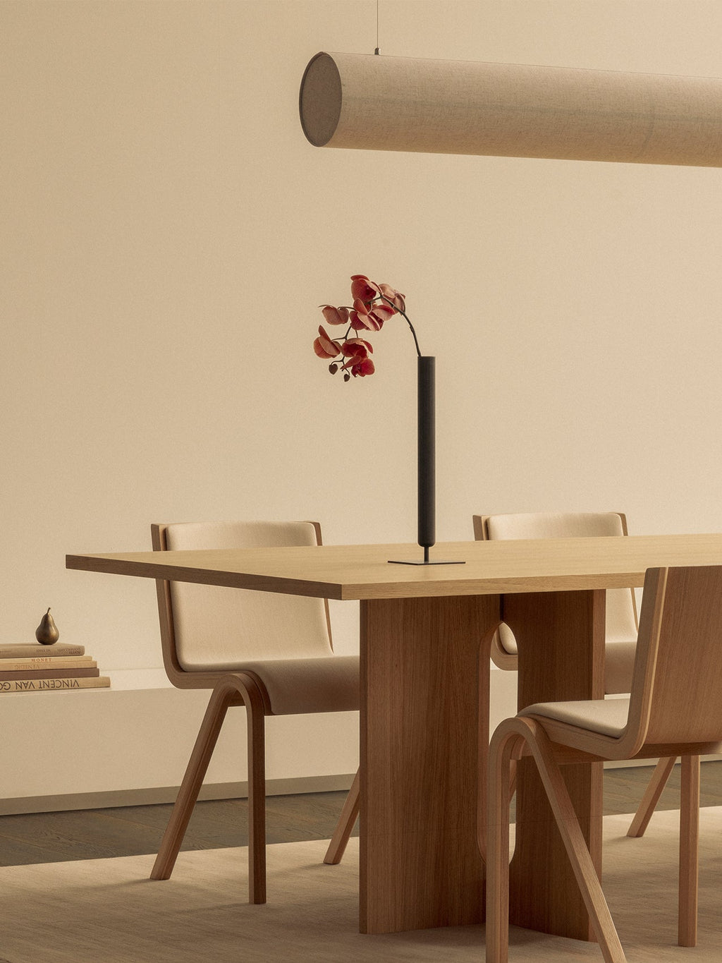 Chaise de salle à manger en placage de chêne scandinave, rembourrée à l'avant, avec conception en porte-à-faux empilable pour salle à manger