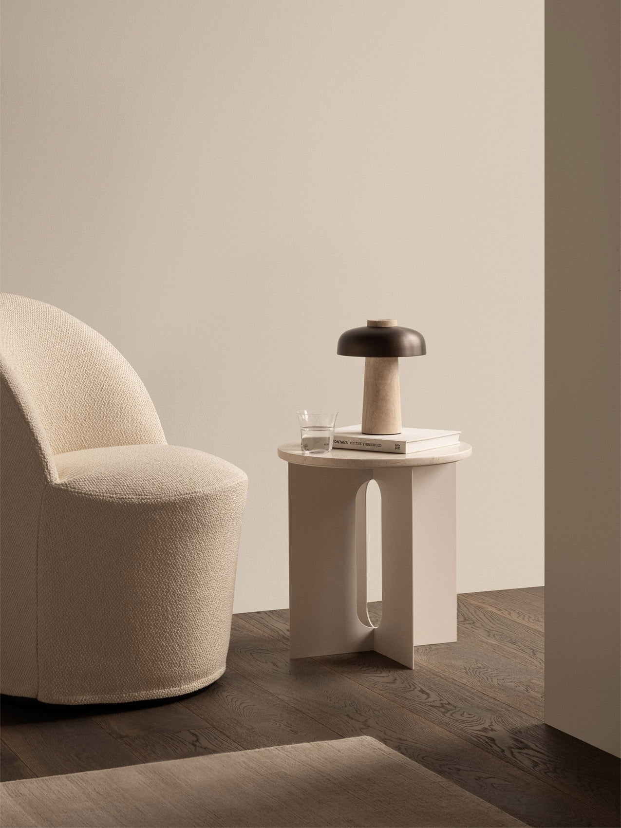 Dessus de Table d'Appoint Contemporaine en Marbre Ø42 avec Options de Finition Multiples pour Salon et Chambre