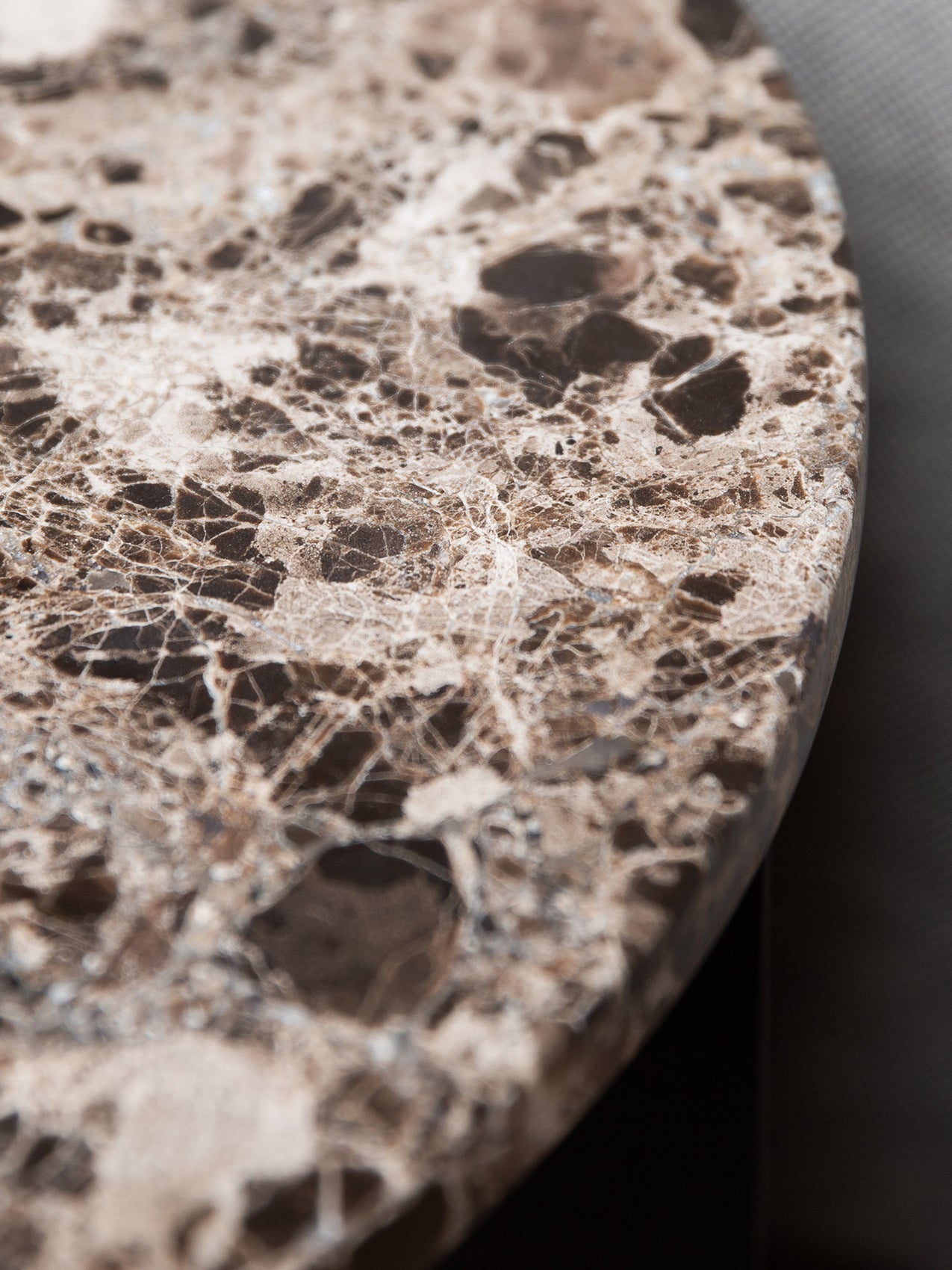 Dessus de Table d'Appoint Contemporaine en Marbre Ø42 avec Options de Finition Multiples pour Salon et Chambre
