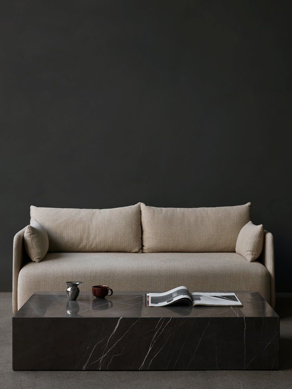 Table Basse de Salon Minimaliste en Marbre et Pierre Grand, Design Monumental pour Salon
