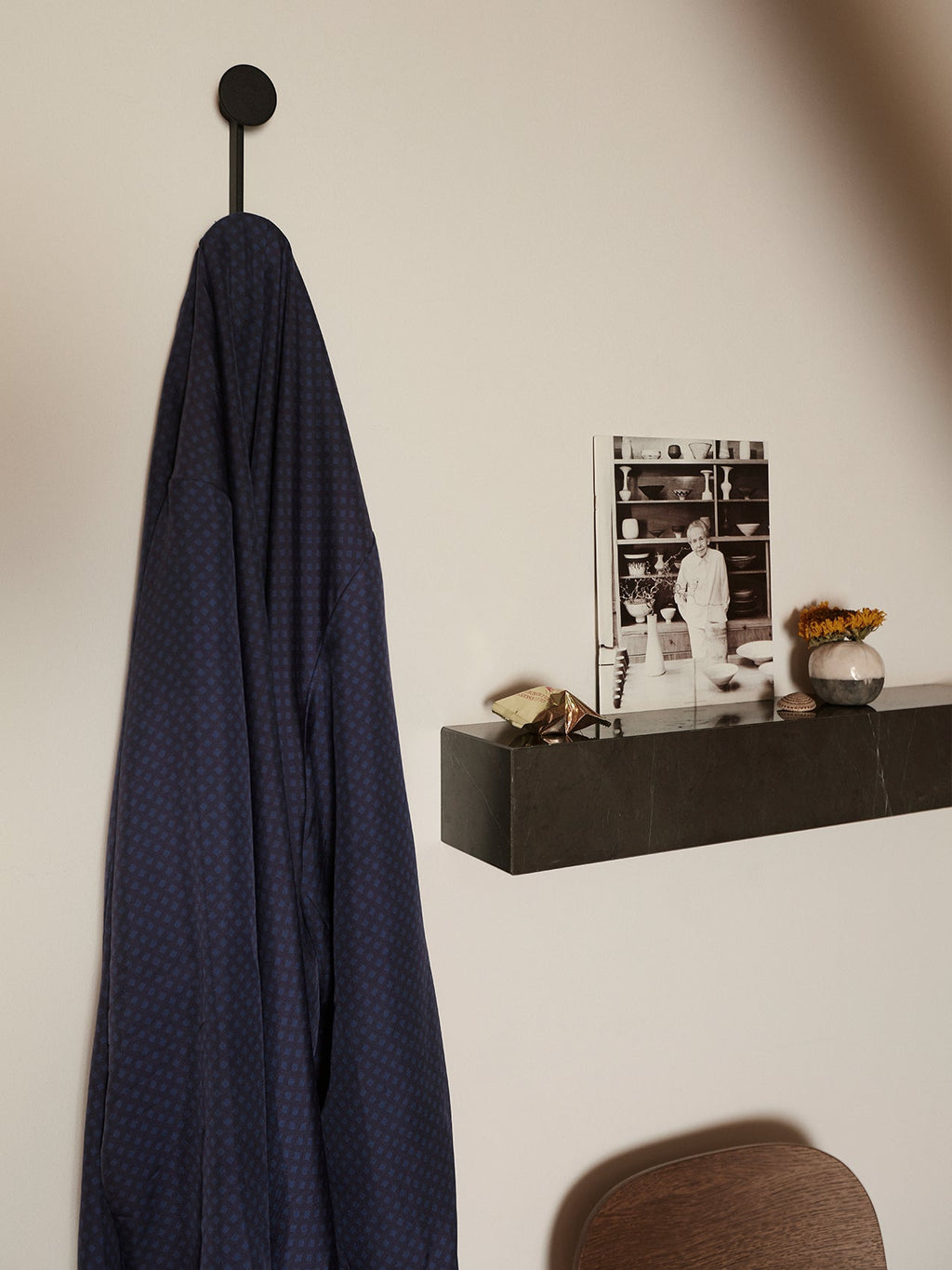 Étagère murale minimaliste en marbre et pierre avec affichage horizontal ou vertical pour le salon et le couloir