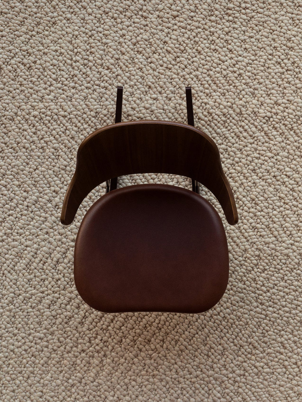 Fauteuil à bascule en placage de chêne avec cadre en acier pour salon et chambre