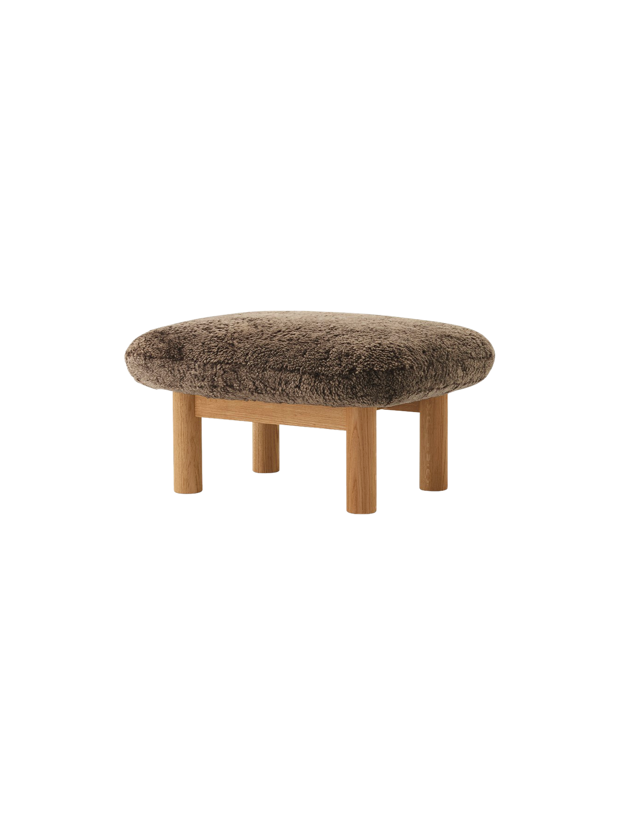 Ottoman scandinave mi-siècle en peau de mouton avec pieds cylindriques en bois pour salon et chambre