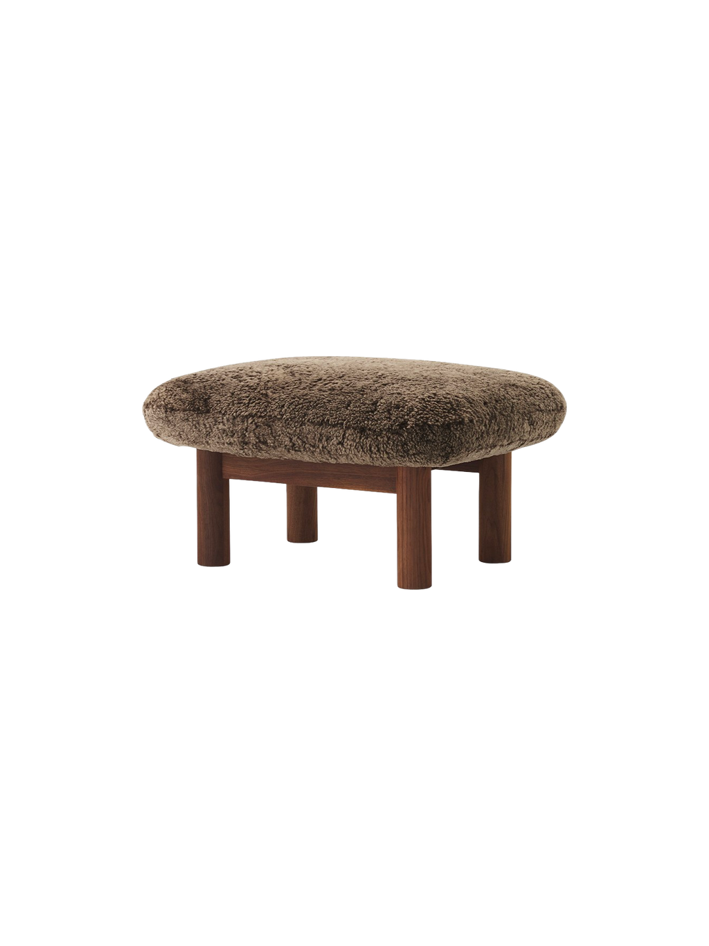 Ottoman scandinave mi-siècle en peau de mouton avec pieds cylindriques en bois pour salon et chambre