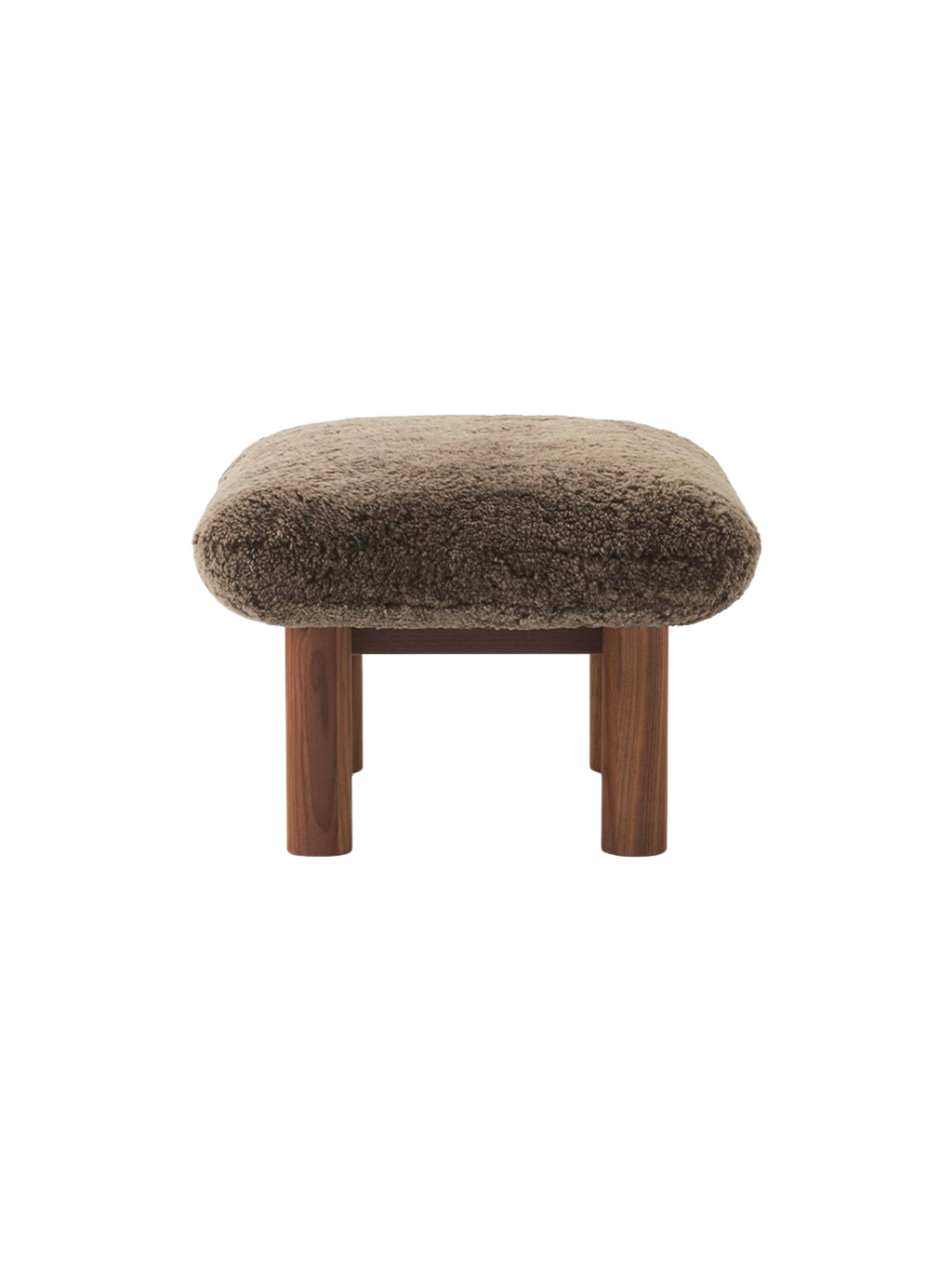 Ottoman scandinave mi-siècle en peau de mouton avec pieds cylindriques en bois pour salon et chambre
